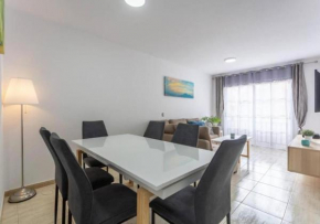 Reef Aqua Vista 3 bedroom apartment by Aqua Vista Tenerife